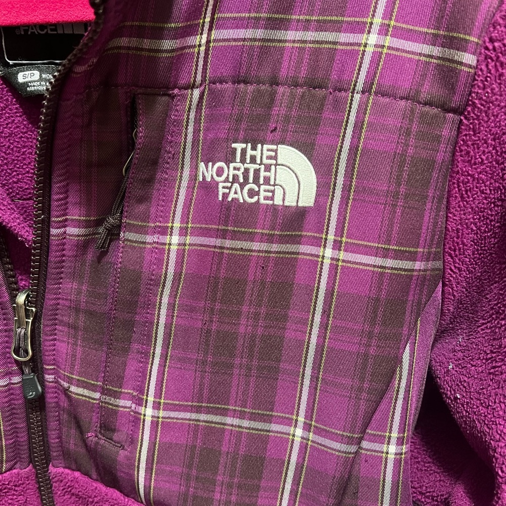 North Face Denali Jacket - Picture 5 of 10